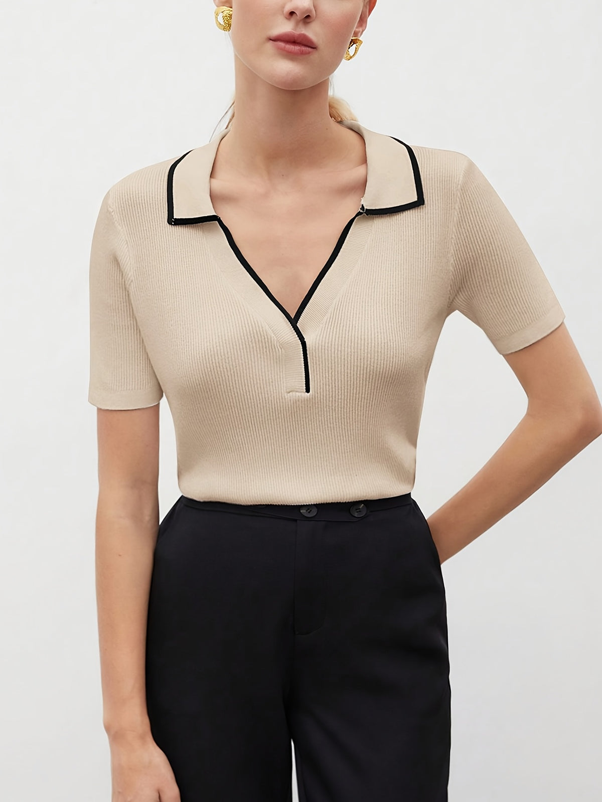 Contrast Trim Polo Collar Knit Top
