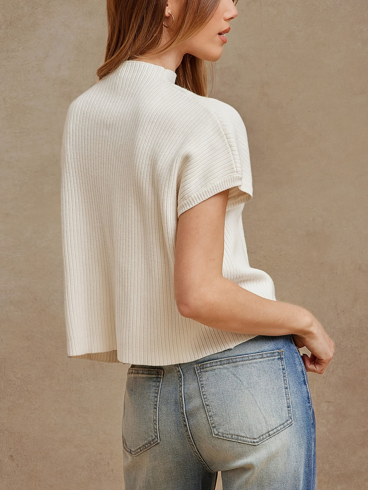 Ribbed Mock Neck Pocket Knit Tee