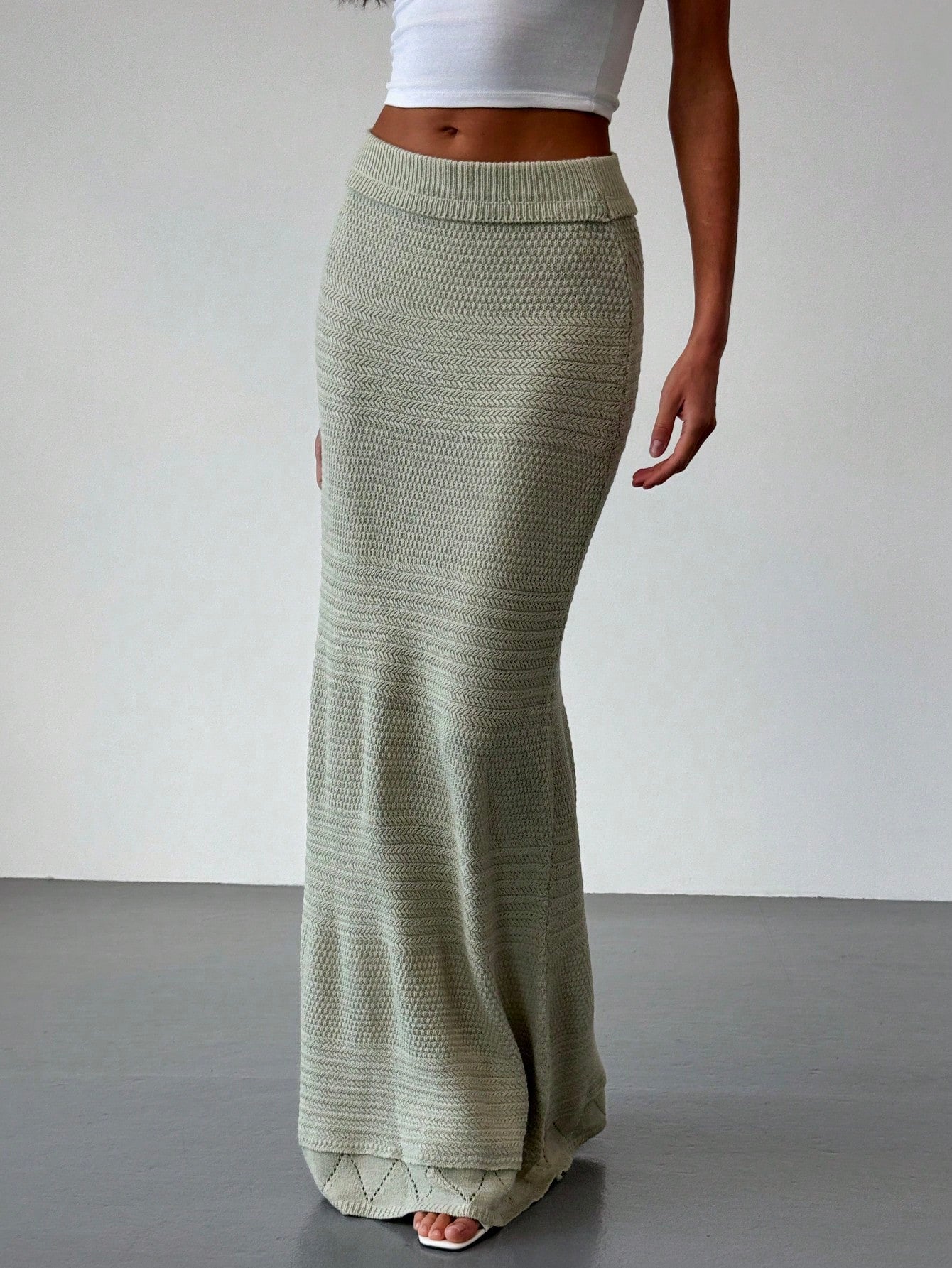 Women’s Knit Skirt
