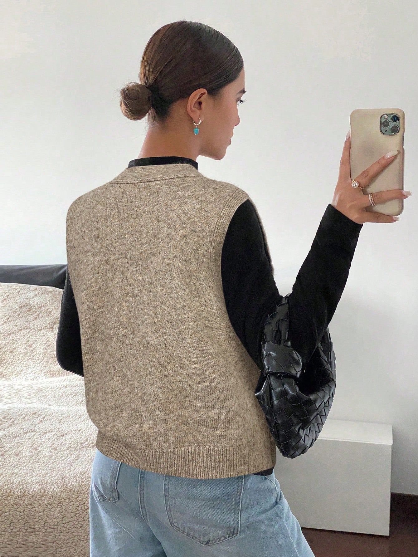 Star Button V Neck Knit Vest