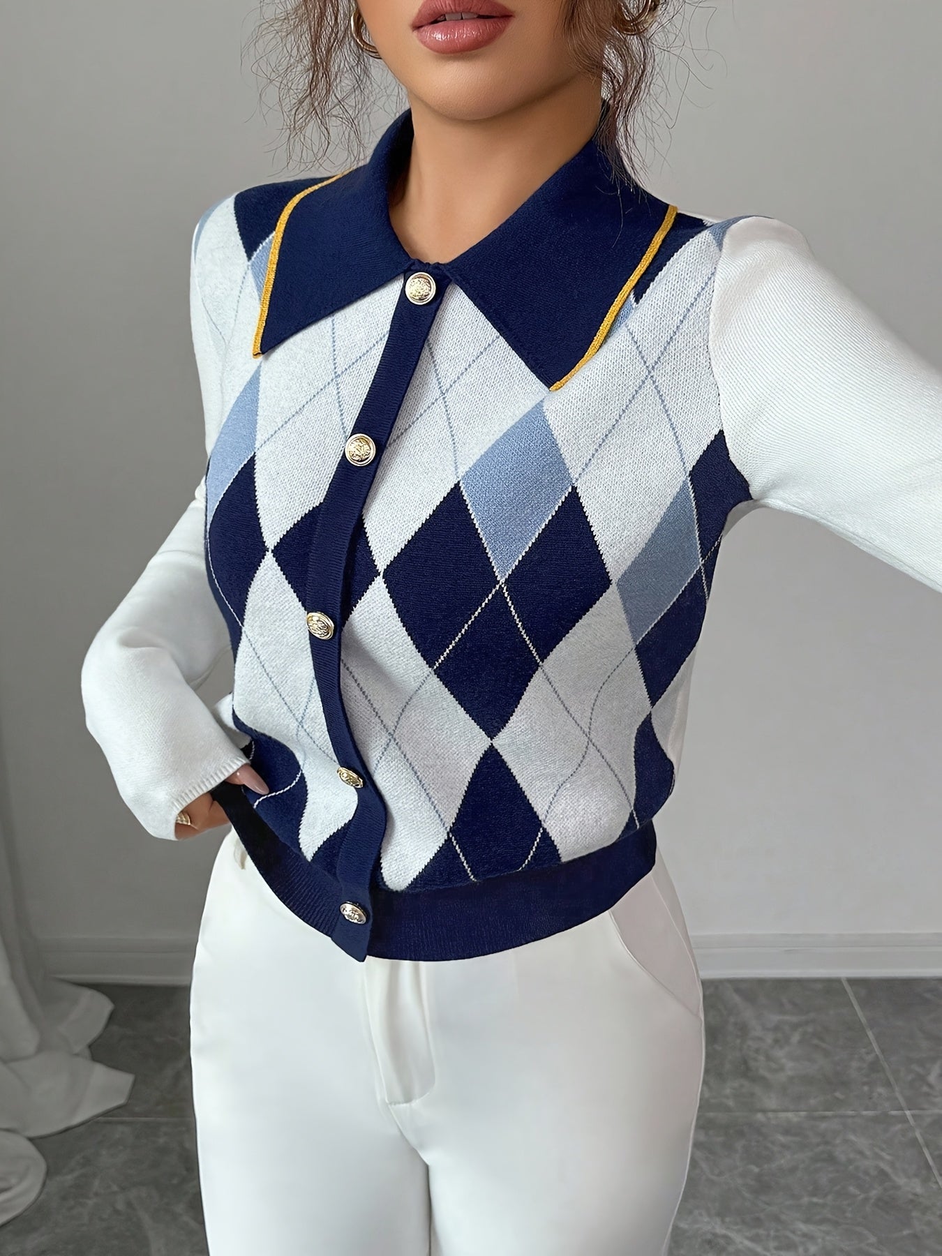 Women’s Argyle Long Sleeve Sweater