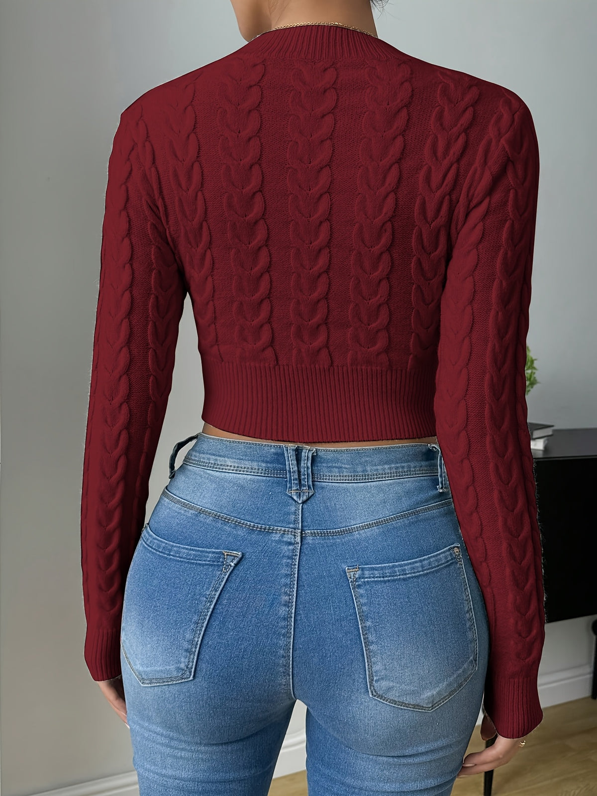 Cable Knit Cropped Crew Neck Sweater